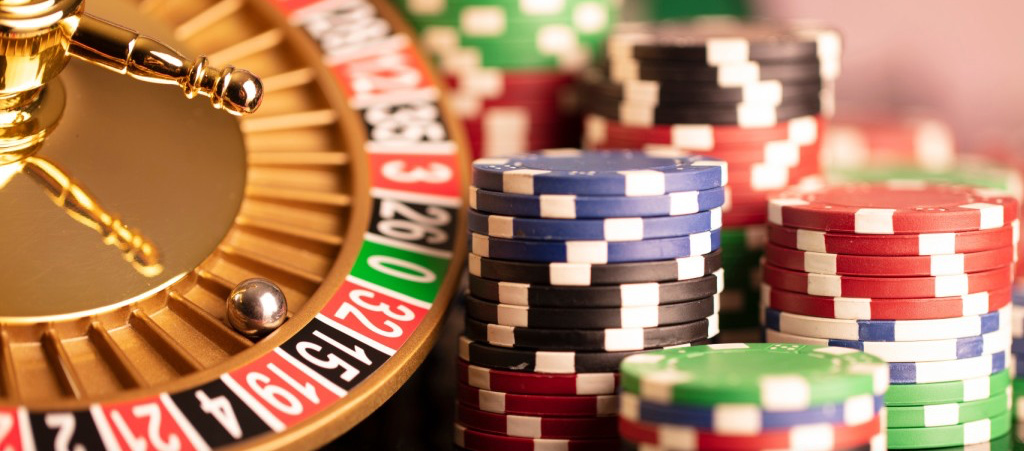 Melyek a regisztráció lépései az online casino oldalakon?